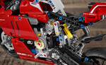 42107-klocki-lego-technic-motocykl-ducati-6.jpg